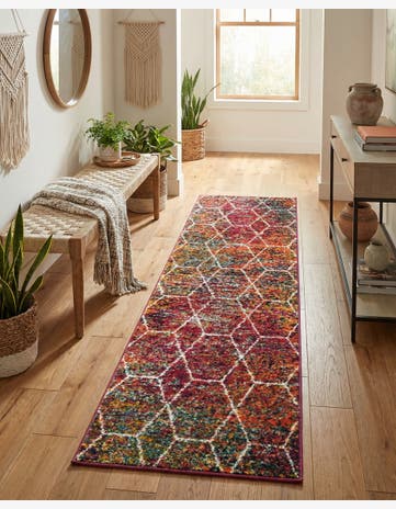 2' x 7' Trellis Frieze Runner Rug