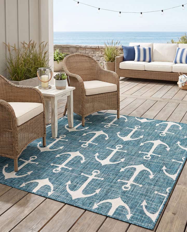 5' 3 x 5' 3 Easy-Clean Coastal Indoor / Outdoor Square Rug