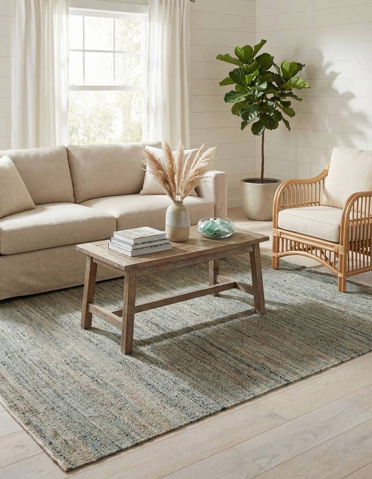 Detail image of 5' 1 x 8' Hand Woven Palm Beach Jute Rug