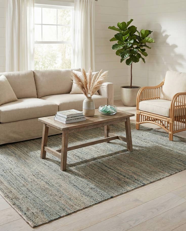 Detail image of 5' 1 x 8' Hand Woven Palm Beach Jute Rug