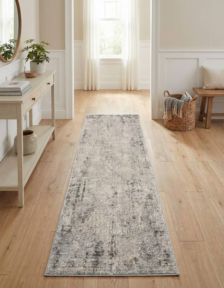 Detail image of 2' 2 x 6' Caspian Runner Rug