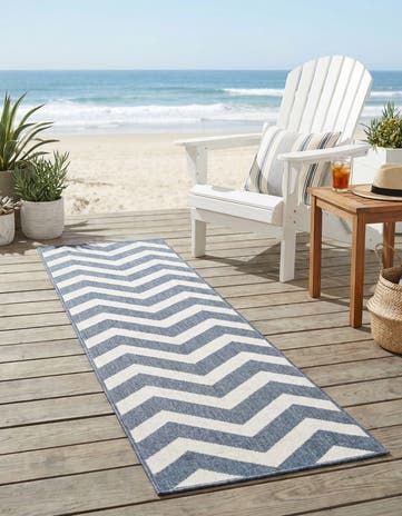 Navy Blue Easy-Clean Coastal Indoor / Outdoor Runner Rug