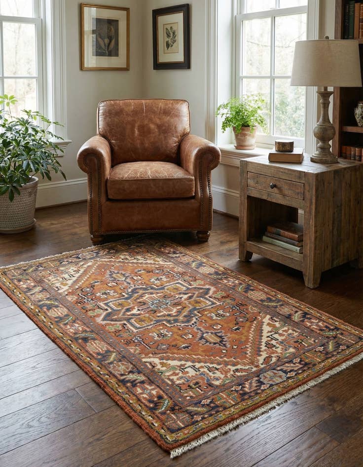 Detail image of 3' 2 x 5' 5 Hand Knotted Heriz Wool Rug