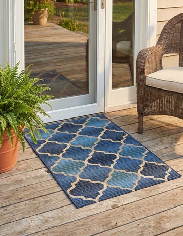 2' 2 x 3' Easy-Clean Lattice Indoor / Outdoor Rug