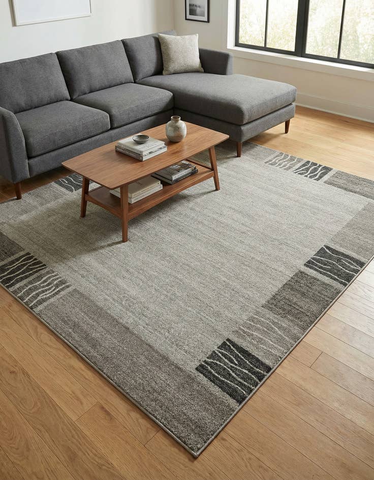 Detail image of 7' 10 x 7' 10 Angelica Square Rug