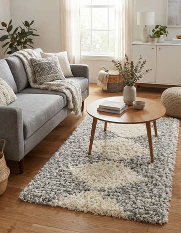 Pearl and Gray Infinity Shag Rug