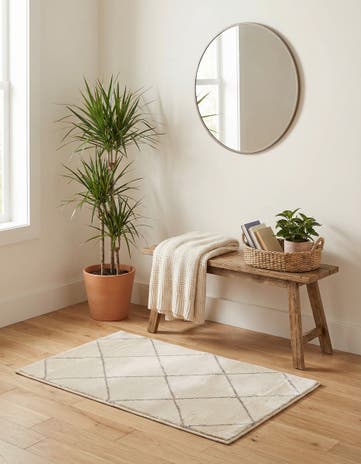 White and Silver Vogue Geo Rug