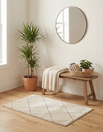 White and Silver Vogue Geo Rug