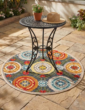3' x 3' Easy-Clean Casablanca Indoor / Outdoor Round Rug
