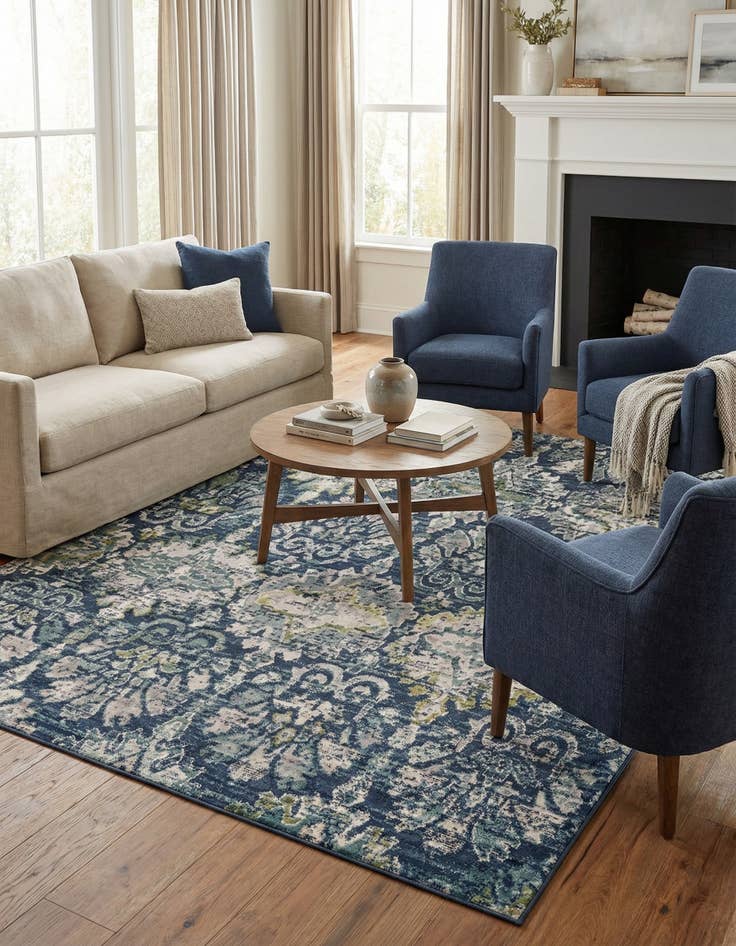 Detail image of 8' x 10' Charleston Rug