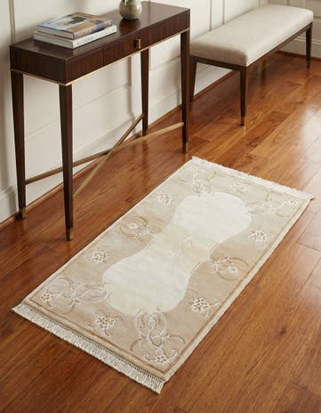 2' 9 x 5' 1 Hand Knotted Darya Rug