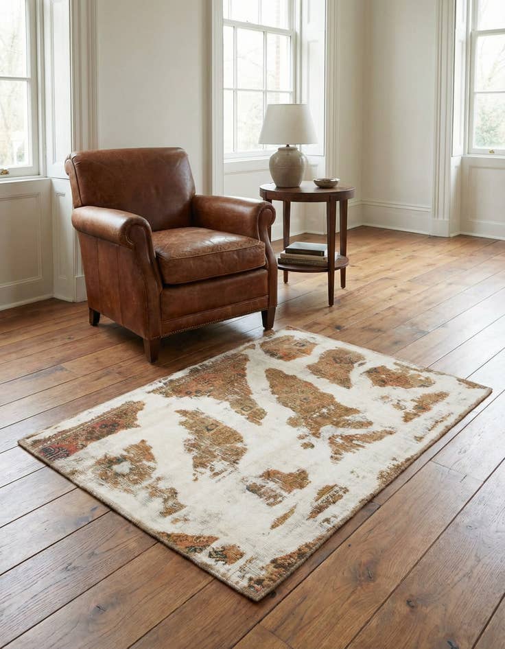 Detail image of 4' x 5' 2 Hand Knotted Ultra Vintage Persian Wool Square Rug