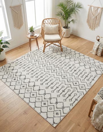 Ivory Kasbah Trellis Square Rug