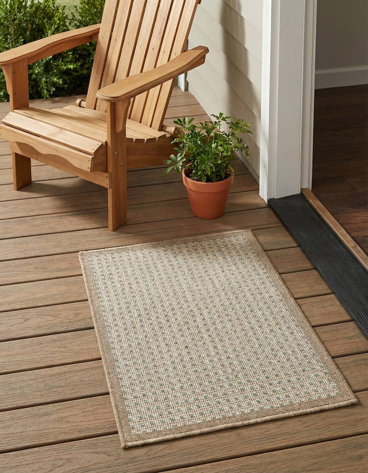 Detail image of 2' x 3' Easy-Clean Border Indoor / Outdoor Rug