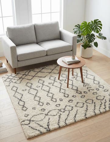 Pure Ivory Moroccan Shag Square Rug