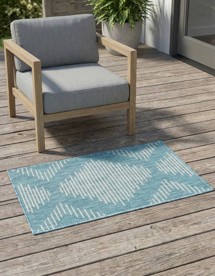 Detail image of 2' x 3' Easy-Clean Modern Indoor / Outdoor Rug