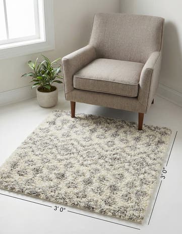 3' x 3' Moroccan Trellis Shag Square Rug
