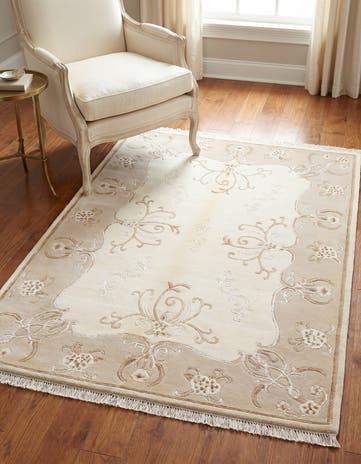 4' 1 x 6' 2 Hand Knotted Darya Rug