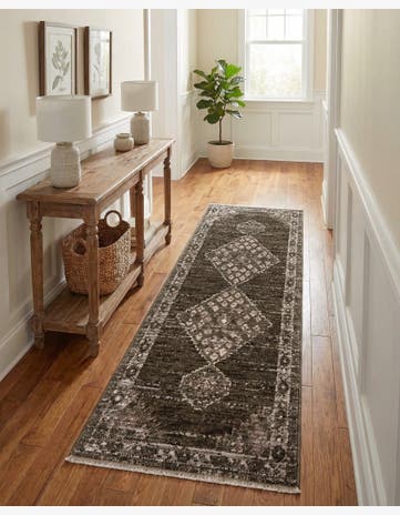2' x 6' 3 Grand Tradition Runner Rug