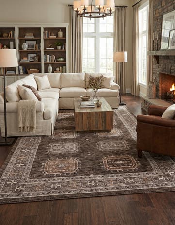 10' x 15' Grand Tradition Rug