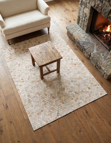 4' 10 x 6' 8 Cowhide Rug
