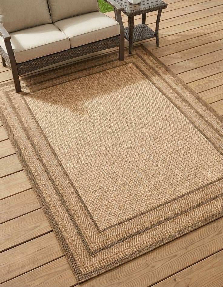 Detail image of 5' 3 x 8' Washable Border Indoor / Outdoor Rug