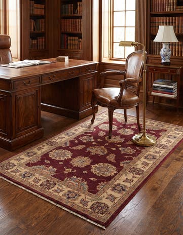 2' 11 x 4' 7 Hand Knotted Ziegler Rug