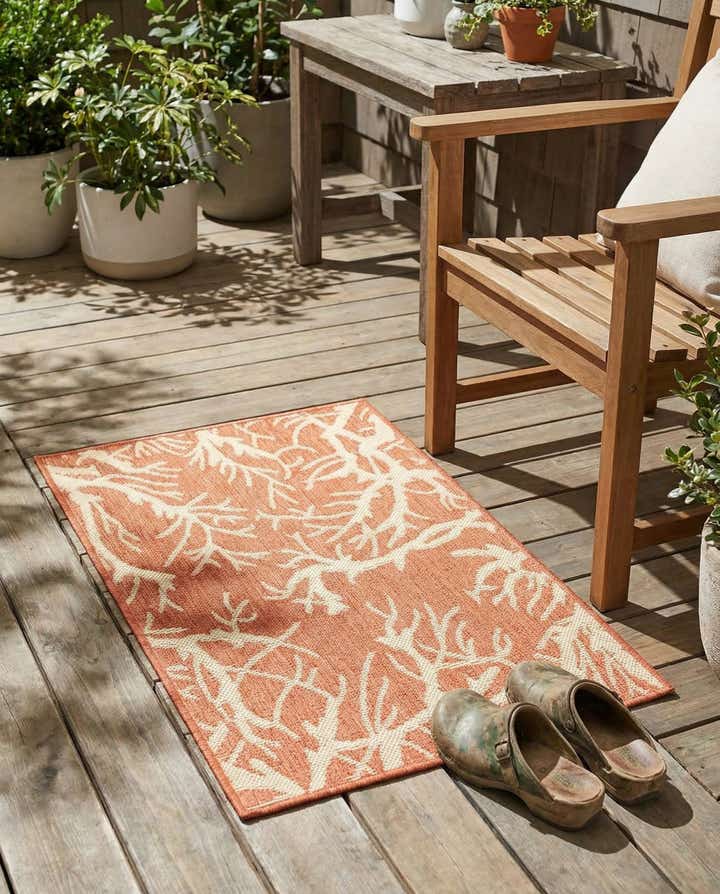 2' x 3' Easy-Clean Botanical Indoor / Outdoor Rug