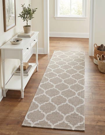 Taupe Georgia Runner Rug