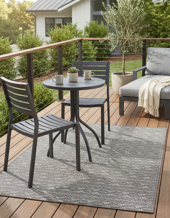 3' 3 x 5' Easy-Clean Modern Indoor / Outdoor...
