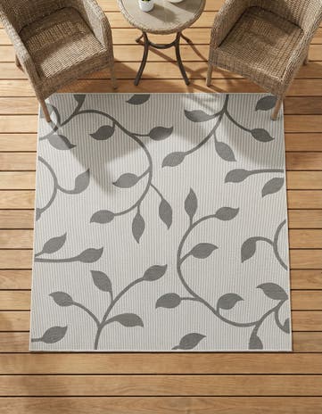 Gray Easy-Clean Botanical Indoor / Outdoor Square Rug