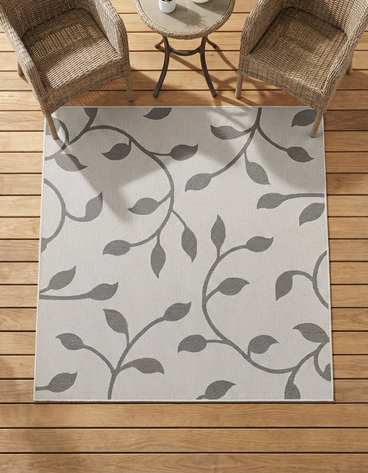 Detail image of 6' x 6' Easy-Clean Botanical Indoor / Outdoor Square Rug