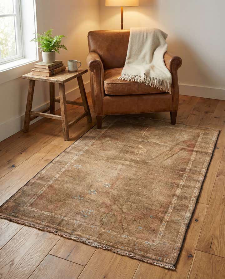 2' 9 x 4' 4 Hand Knotted Ultra Vintage Persian Wool Rug