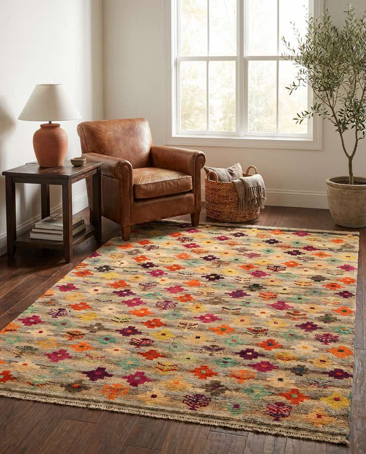 4' 5 x 6' 2 Hand Knotted Balouch Wool Rug