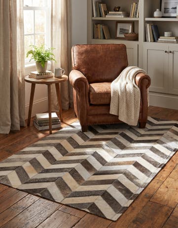 3' 2 x 5' 1 Cowhide - Patchwork Rug