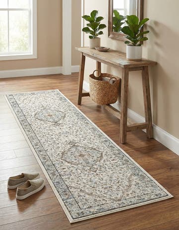 2' 7 x 10' Nyla Runner Rug