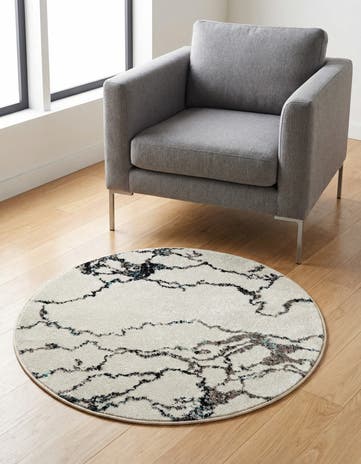 Ivory Madeline Round Rug