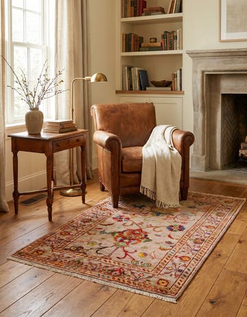 2' 7 x 4' 2 Hand Knotted Ariana Ziegler Rug