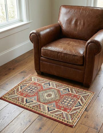 2' 9 x 4' Hand Knotted Kazak Rug