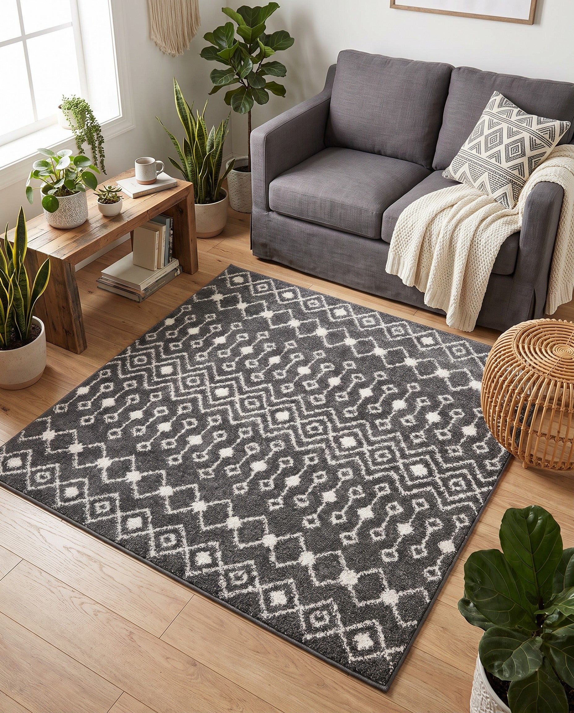 4' x 4' Moroccan Trellis Square Rug