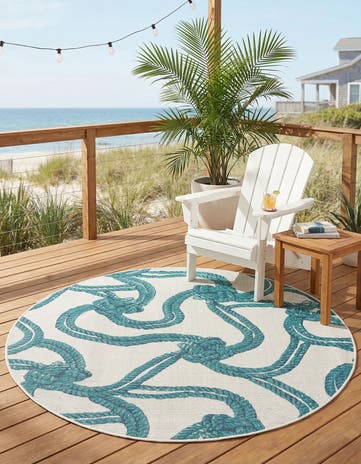 7' x 7' Easy-Clean Coastal Indoor / Outdoor Round Rug