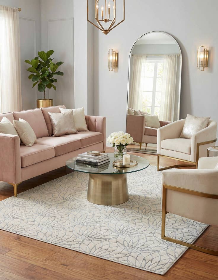 Detail image of 7' 10 x 10' Marilyn Monroe&trade; Glam Dahlia Rug