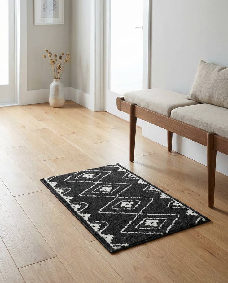 Detail image of 2' x 3' Oslo Rug