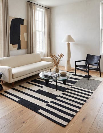 5' x 7' Hand Woven Kilim Modern Wool Rug