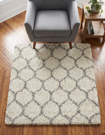 4' x 4' Lattice Shag Square Rug