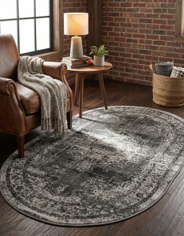 3' 3 x 5' 3 Lucerne Oval Rug