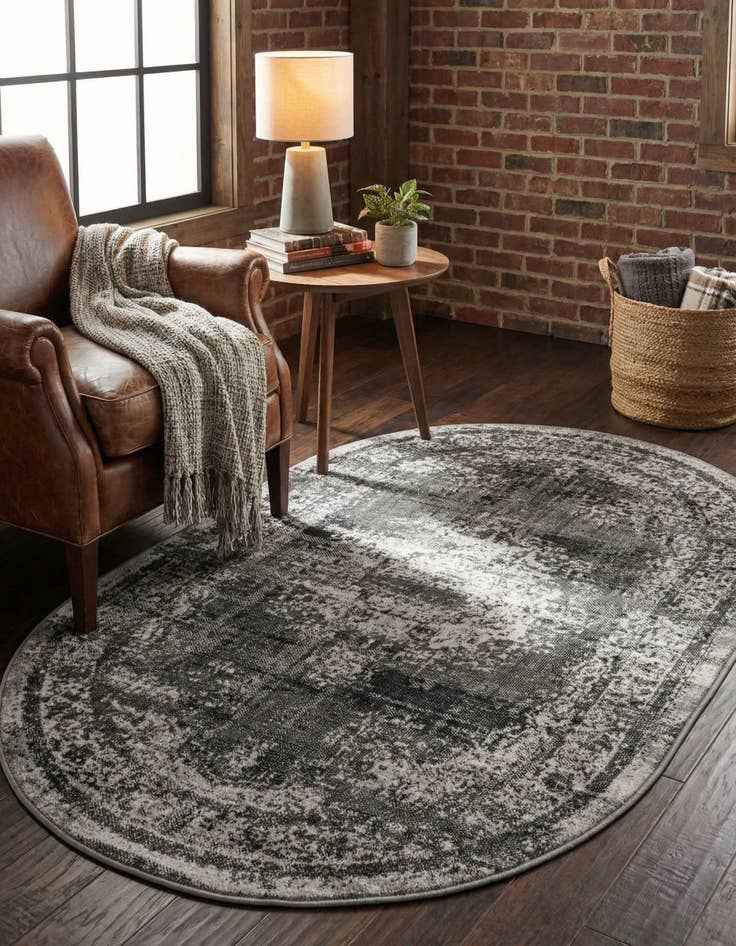 Detail image of 3' 3 x 5' 3 Lucerne Oval Rug