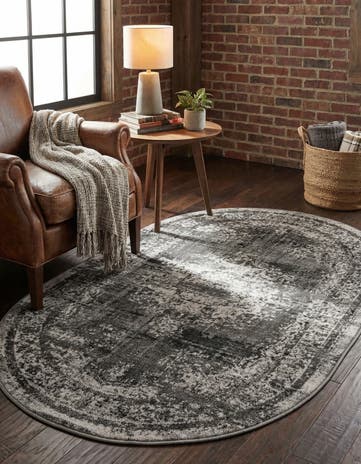 3' 3 x 5' 3 Lucerne Oval Rug