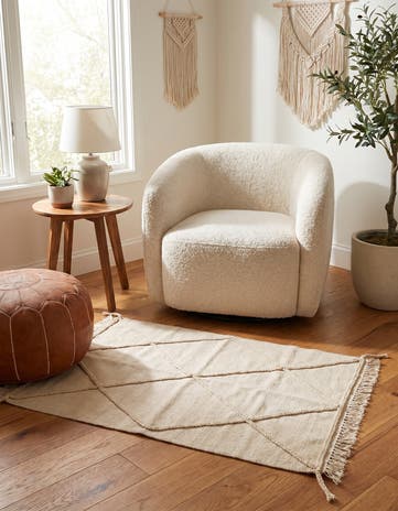 3' 5 x 4' 11 Hand Knotted Moroccan Wool Rug