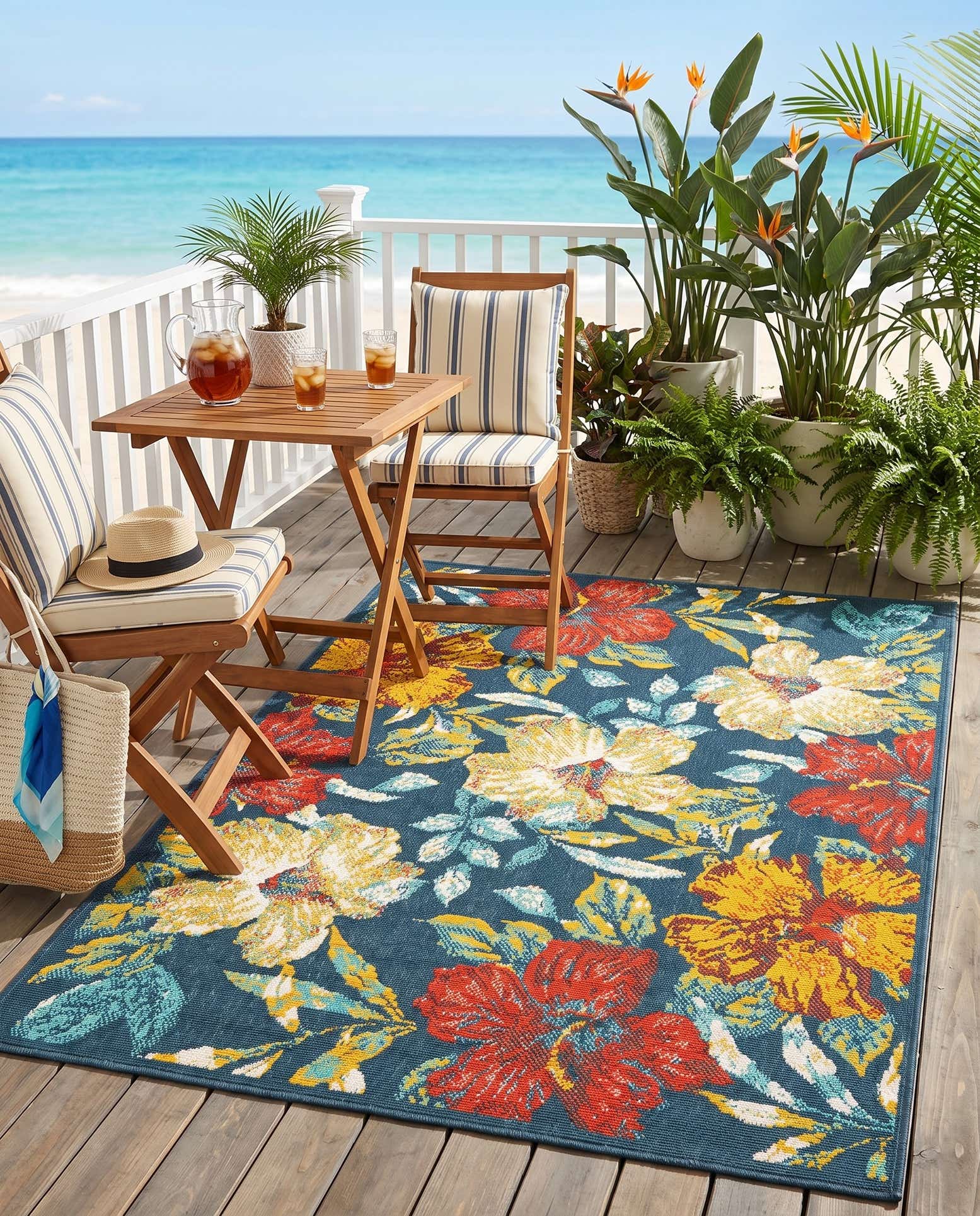 3' 3 x 5' 3 Easy-Clean Coastal Indoor / Outdoor Rug
